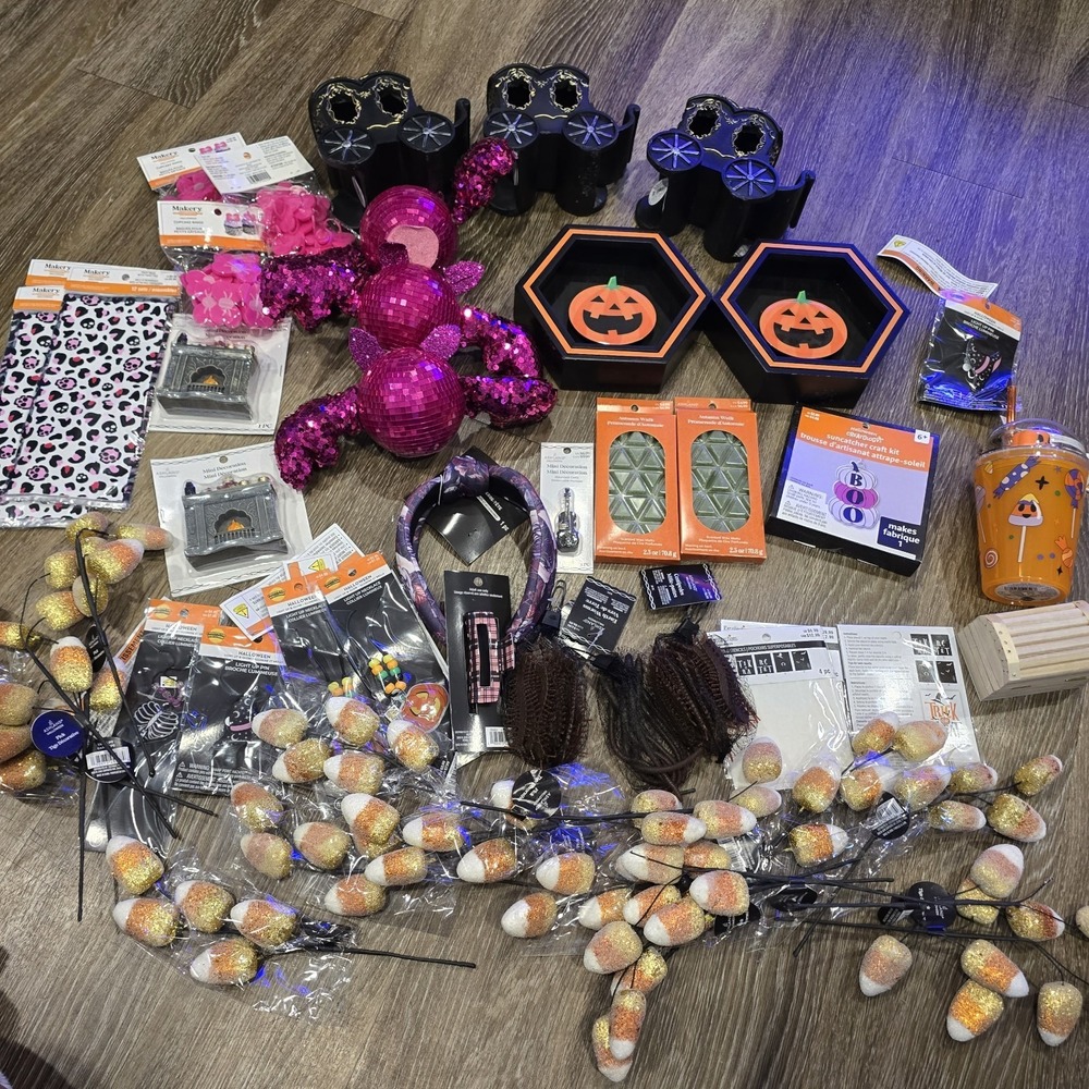 Huge Halloween Crafts and Decor Lot